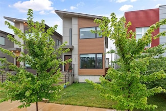 4440 Vista Ave, Saint Louis, MO 63110