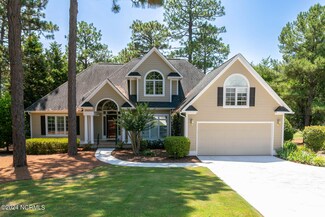 132 Steeplechase Way, Southern Pines, NC 28387