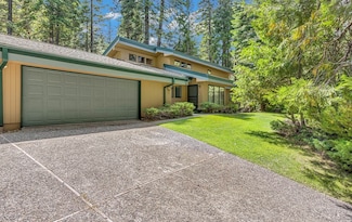 320 Lake Almanor Dr W, Chester, CA 96020