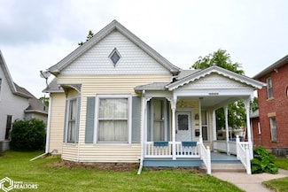 2003 Avenue H, Fort Madison, IA 52627