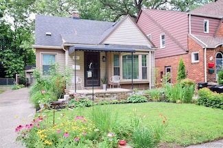 381 W Chesterfield St, Ferndale, MI 48220