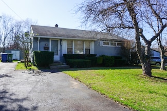 45 Spencer Dr, Middletown, CT 06457