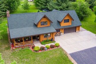 310 Oak Ln, Dixon, IL 61021