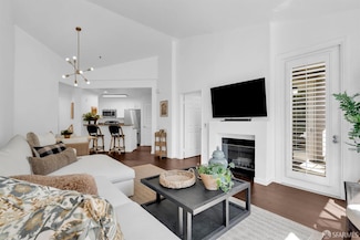 180 Caldecott Ln Unit 314, Oakland, CA 94618