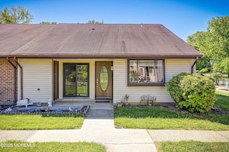 47 Wild Turkey Way Unit E, Manalapan, NJ 07726