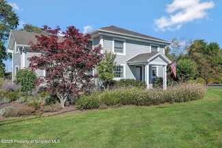 1502 Forest Acres Dr, Clarks Summit, PA 18411