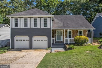 4865 Fenbrook Dr Unit 2, Stone Mountain, GA 30088