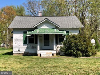 6055 Potomac Dr, King George, VA 22485