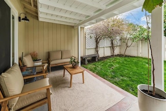 328 Countrywood Ln, Encinitas, CA 92024