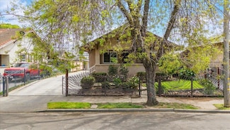 120 W Jackson St, Stockton, CA 95206