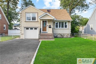 116 Goodrich St, Iselin, NJ 08830