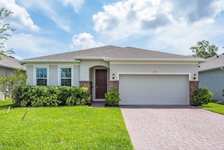 1167 Celery Oaks Ln, Sanford, FL 32771