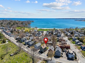 55 Hale St Unit 1, Beverly, MA 01915