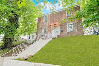 59 Park Hill Ave, Staten Island, NY 10304