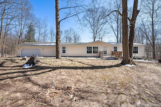 2065 W Cleveland Rd, New Era, MI 49446