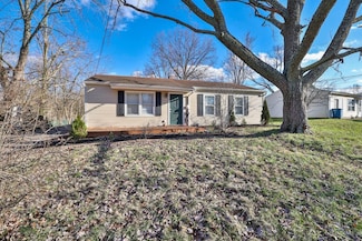 4358 Beechmont Dr, Cincinnati, OH 45244