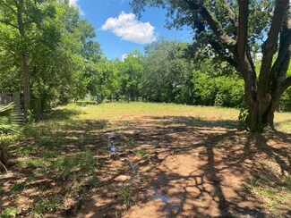 10525 Muscatine St, Houston, TX 77029