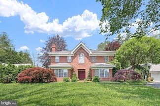 2 Farron Dr, Chadds Ford, PA 19317