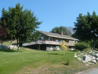 17 Haussler Rd, Omak, WA 98841