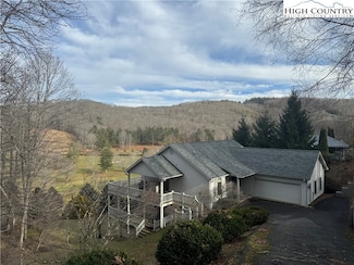 832 Hemlock Dr, Newland, NC 28657
