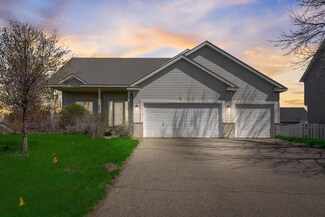 2185 136th St W, Rosemount, MN 55068