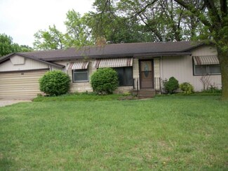 614 S Ash St, Hillsboro, KS 67063