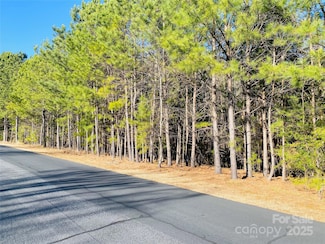 5618 Anchor Dr, Granite Falls, NC 28630
