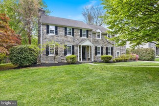 256 Hilldale Rd, Villanova, PA 19085
