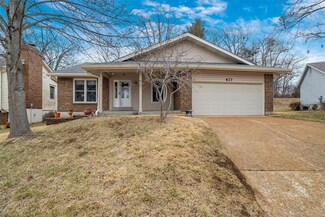627 Applecross Ct, Ballwin, MO 63021