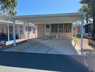 8225 Arevee Dr Unit 827, New Port Richey, FL 34653