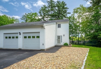 51 Bog Rd Unit A, Concord, NH 03303