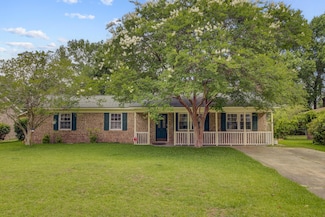 114 Stewart St, Goose Creek, SC 29445