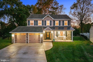 18 Fawn Ln, Horsham, PA 19044