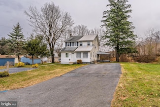 609 Lawn, Sinking Spring, PA 19608
