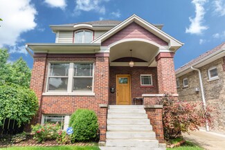 4544 N Knox Ave, Chicago, IL 60630