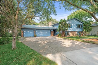 12924 Taylor St NE, Minneapolis, MN 55434