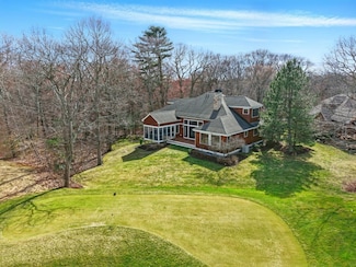 52 Black Rock Dr, Hingham, MA 02043