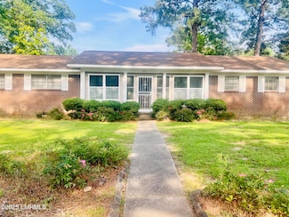 626 64th Ave, Meridian, MS 39307