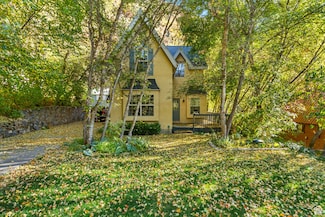 3895 S Grindstone Dr, Springville, UT 84663