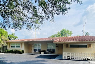 1643 NE 55th St, Fort Lauderdale, FL 33334