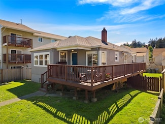119 N Rainier Ave, Bremerton, WA 98312