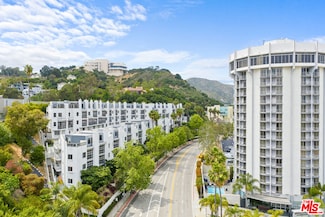171 N Church Ln Unit 304, Los Angeles, CA 90049