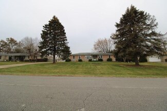 55 Dixie Dr, Indianapolis, IN 46227