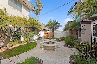 685 Seacoast Dr, Imperial Beach, CA 91932