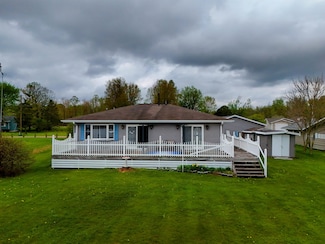 3045 W Lakeside Dr, West Branch, MI 48661