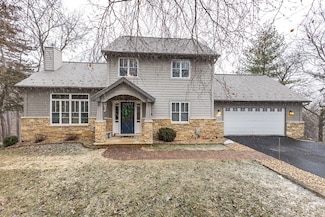 7928 Coyote Ct, Dubuque, IA 52003