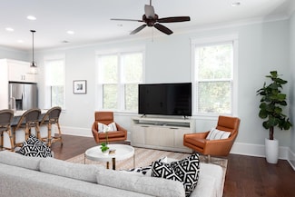 954 Key Colony Ct, Mount Pleasant, SC 29464