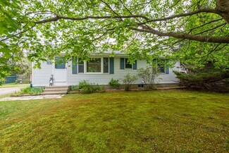 141 Green Mountain Rd, Manchester Center, VT 05255