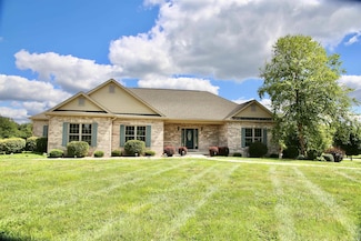 1485 E Lieutenant Ln, Bloomington, IN 47401