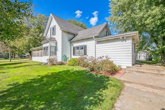 222 N Main Ave, Foreston, MN 56330